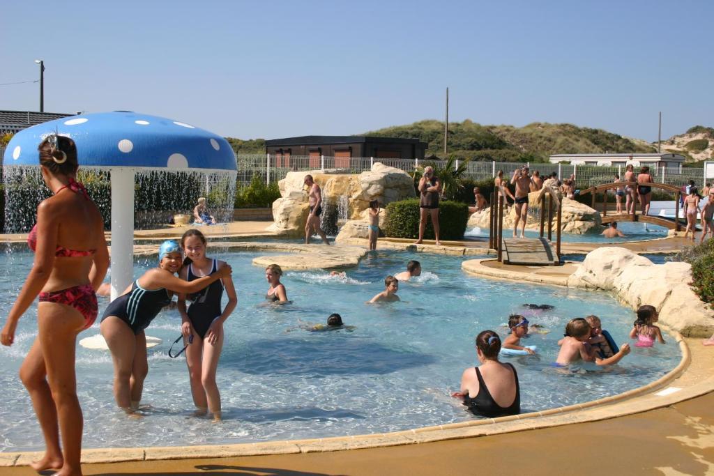 Hotellerie De Plein Air Belle Dune Berck Exterior foto